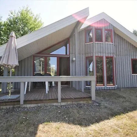 Holiday home Mirow In
