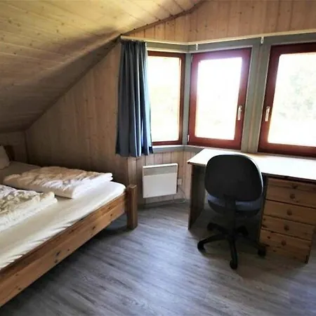 Holiday home Mirow In *